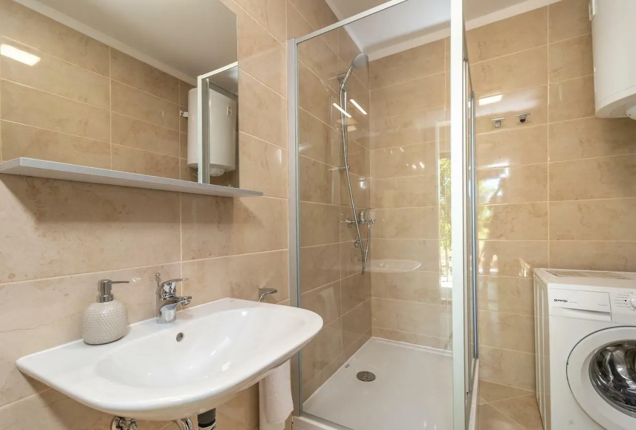 Apartament Kiwi Trogir 0*,  Chorwacja